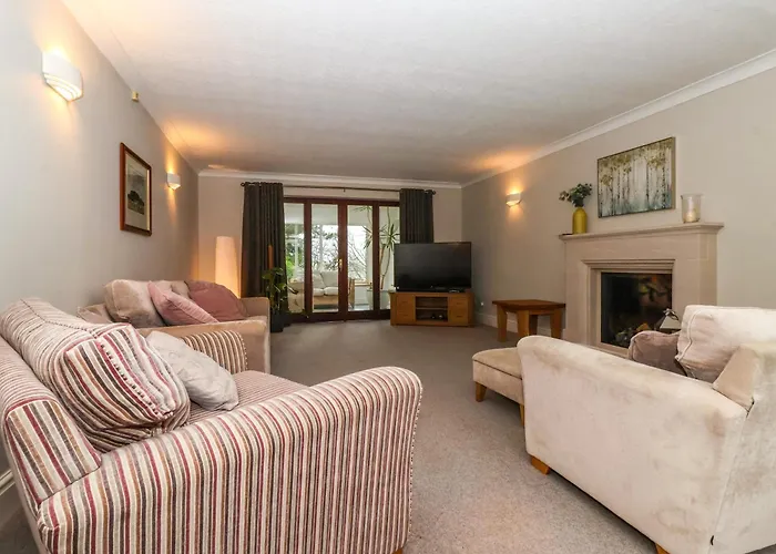 The Pines * סקיפטון